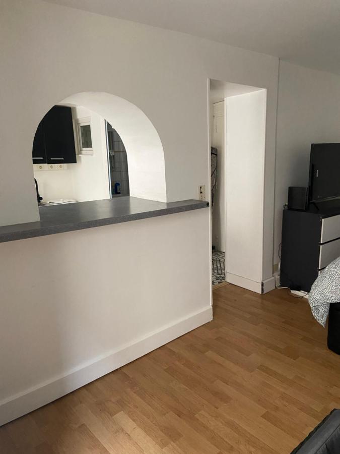 פריז Tres Bel Appartement Montmartre מראה חיצוני תמונה