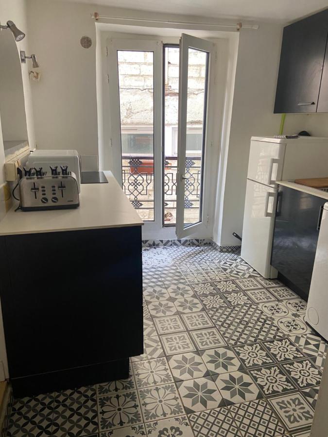 פריז Tres Bel Appartement Montmartre מראה חיצוני תמונה